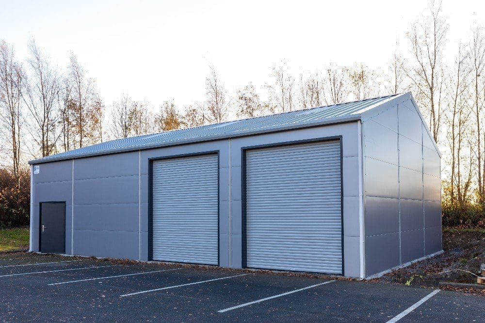 Acetech 12.2m x 9.1m 80mm Insulated unit.