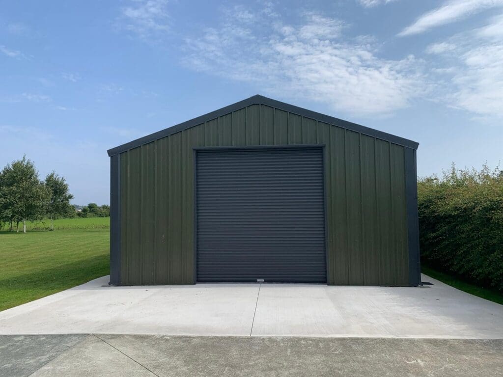 Shanette Steel garage 10m x 7m Kingspan