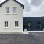 Close up of 5.2m x 4m house extension with anthracite grey Kingspan composite panels (2)