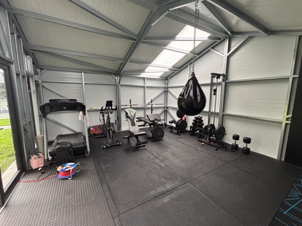 Contemporary steel garden room gym manufactured by Shanette in Kilbeggan