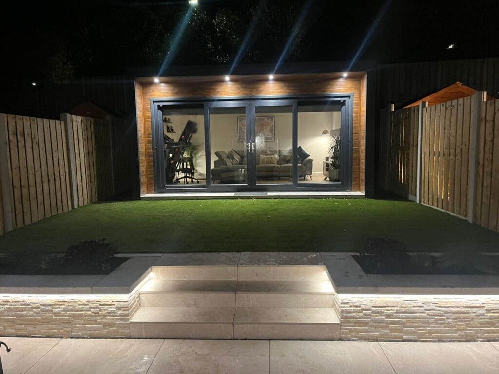 5.4mx4mslopedroofingoldenoak2