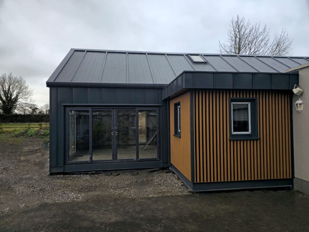 Anthracite grey standing seam house extension by Shanette Superior Space in Ireland